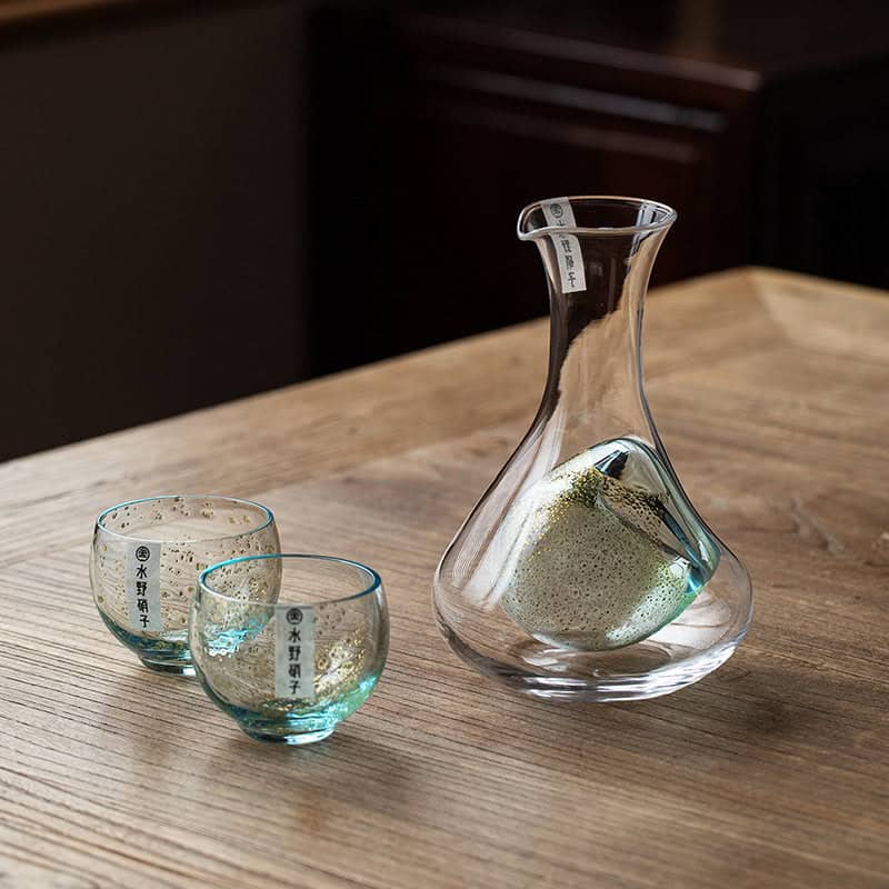 Misuno Handcrafted Gold Foil Starlight Sake Set - Image 3