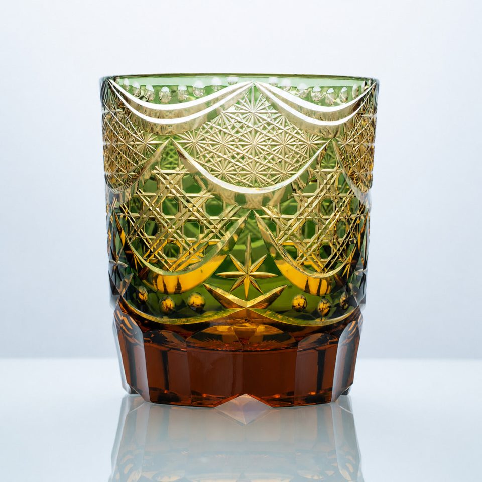 Emerald Amber Crown Edo Kiriko Whiskey Glass – Hand-Cut Crystal Tumbler - 图片 2